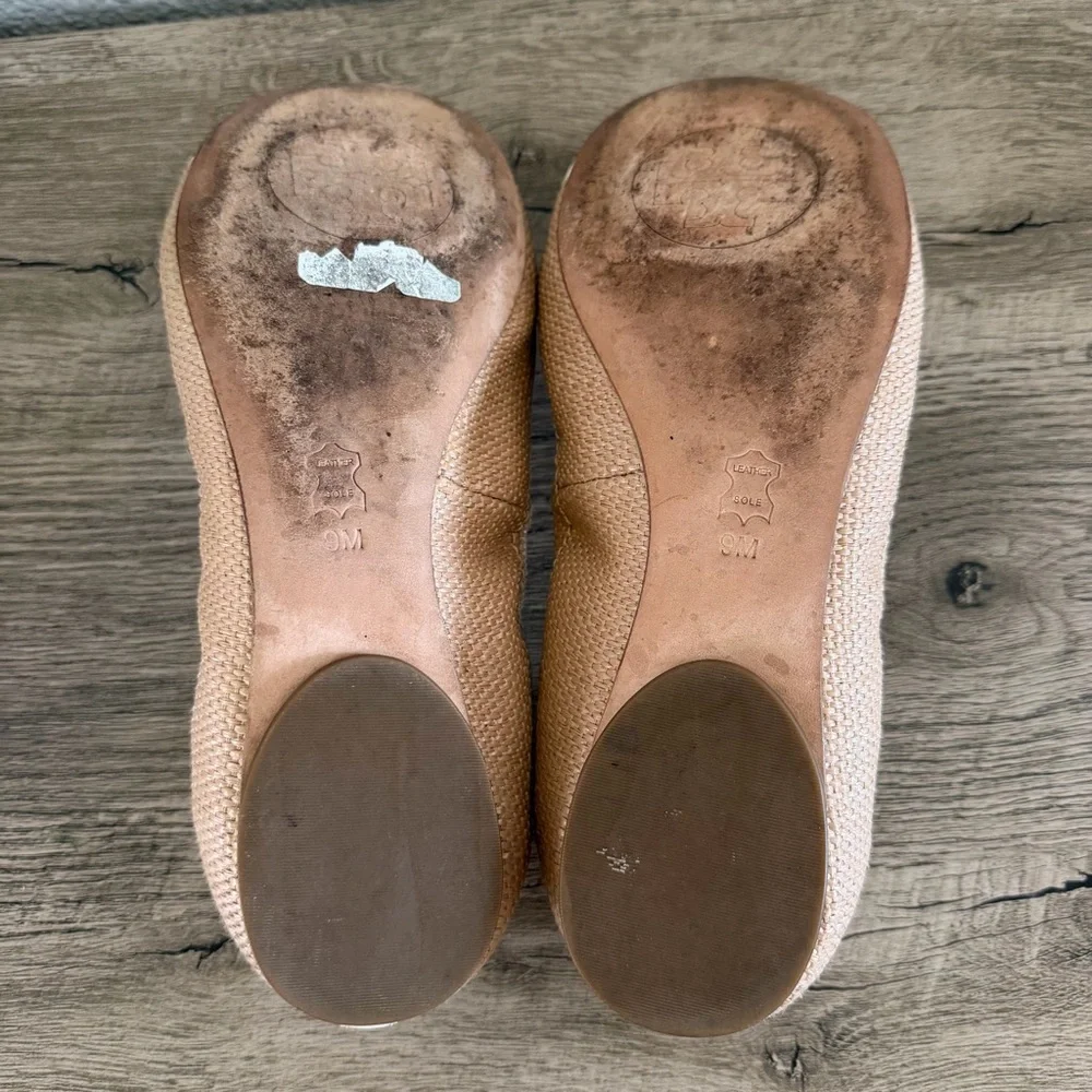 Tory Burch Ballet US 9M Flat Ballet Beige White Leather Cap Toe Logo Shoe Carita